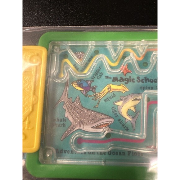 Vintage 1994 Magic School Bus McDonald’s Undersea Adventure Game - Picture 8 of 10